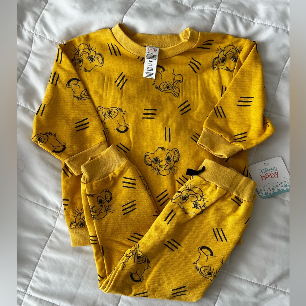 Disney baby the lion king yellow baby 24 months 2 piece set sweatshirt & jogger